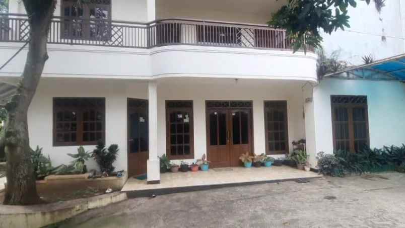 dijual rumah jl hegarmanah jatinangor