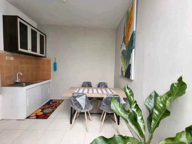 dijual rumah jl imogiri barat