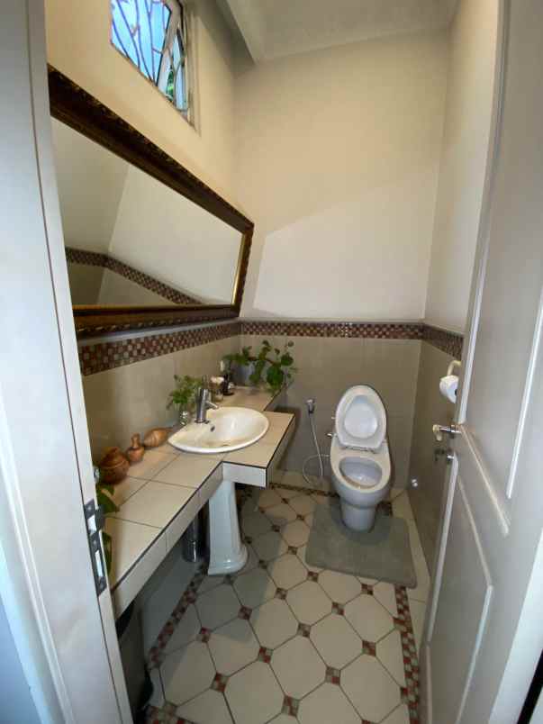 dijual rumah jl m kahfi jagakarsa kec