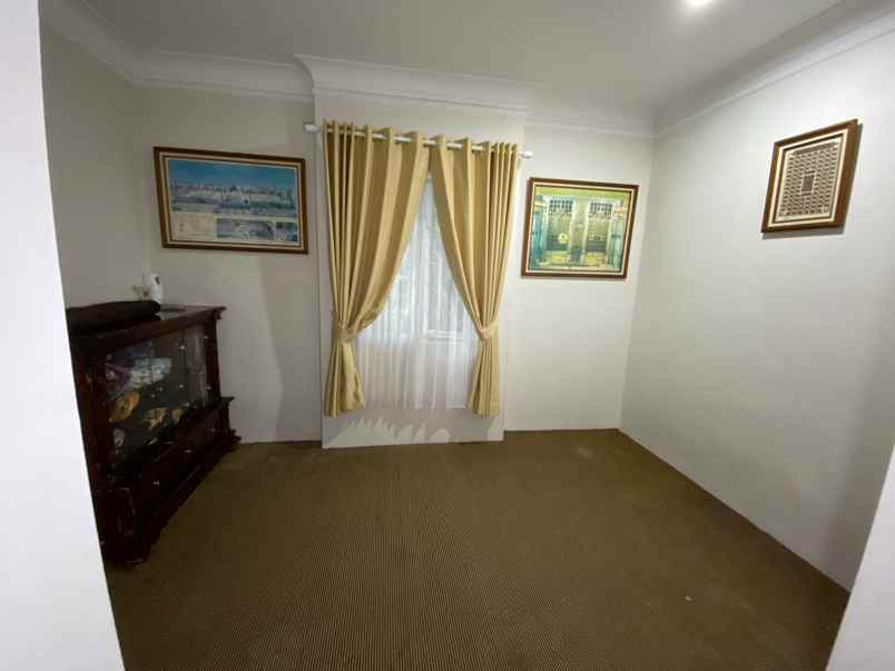 dijual rumah jl m kahfi jagakarsa kec