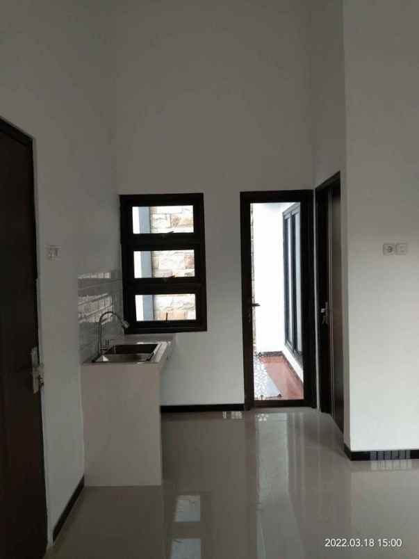 dijual rumah jl mangunkarso no 48 toyoresmi