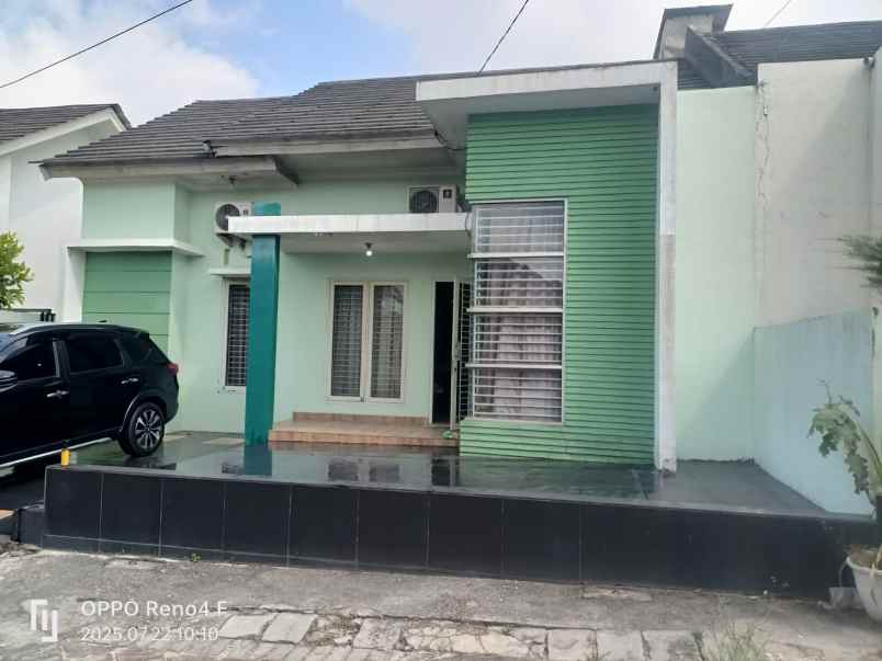 dijual rumah jl melati indah delima