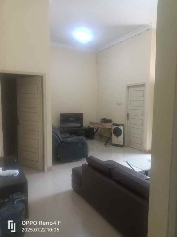 dijual rumah jl melati indah delima