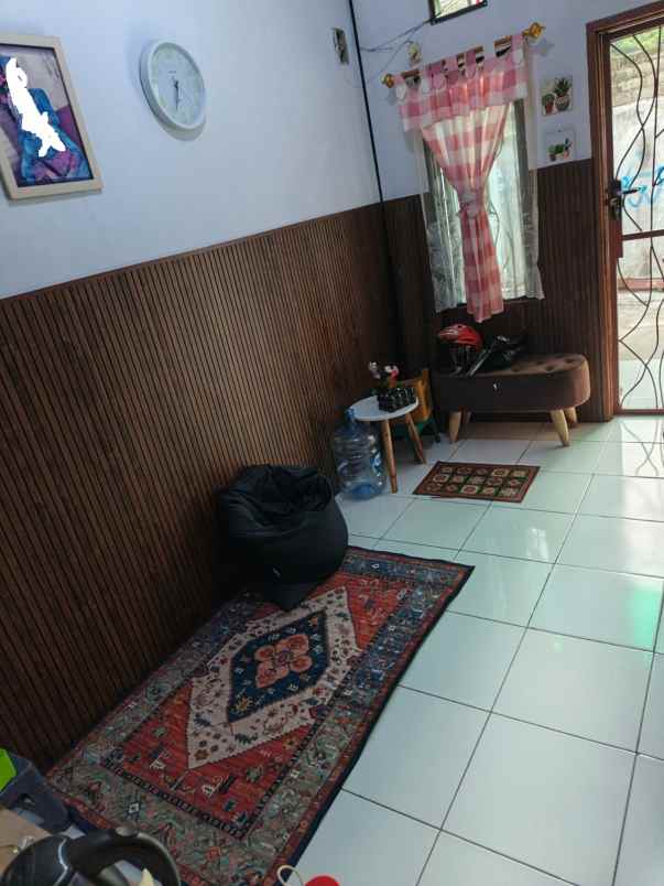 dijual rumah jl muara