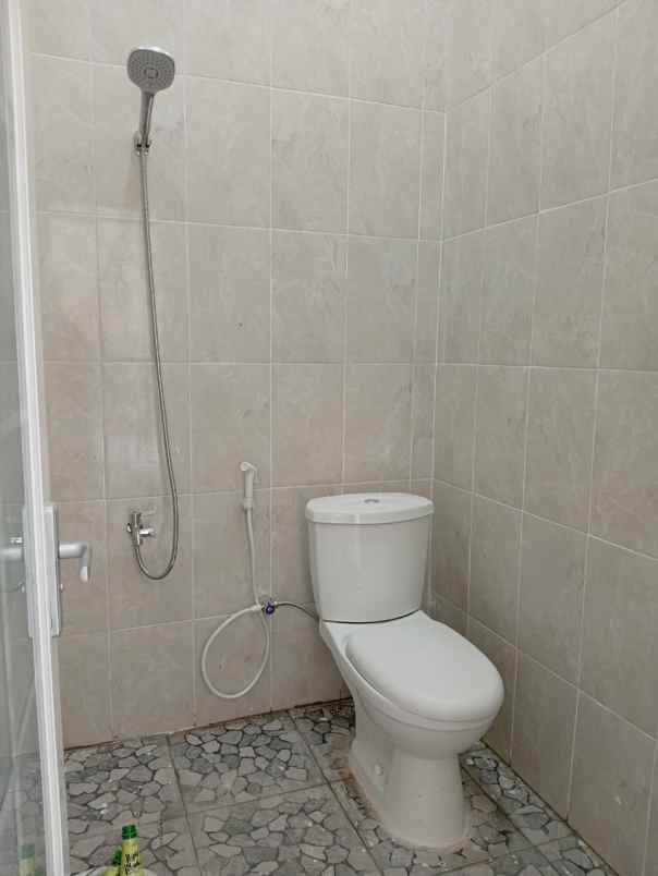 dijual rumah jl penampungan jl karya