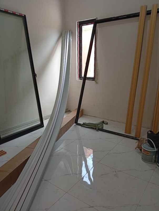 dijual rumah jl penampungan jl karya