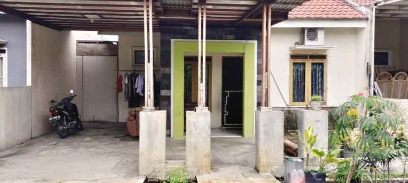 dijual rumah jl purwodadi