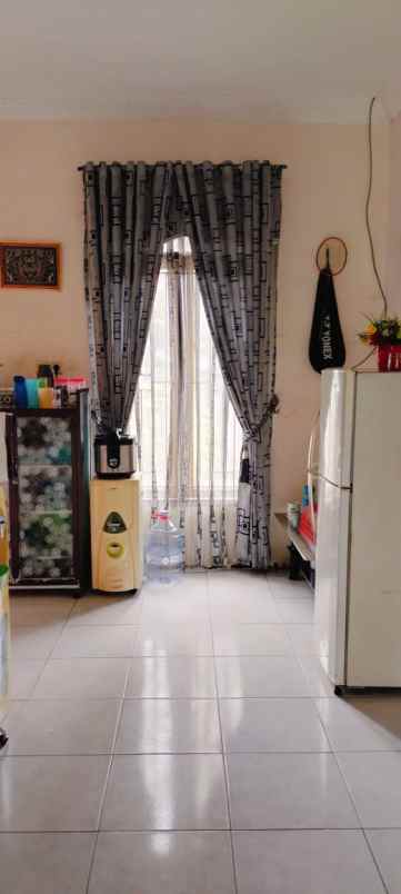 dijual rumah jl purwodadi