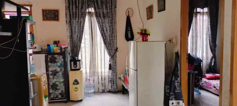 dijual rumah jl purwodadi