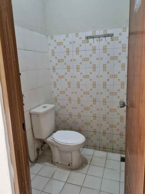 dijual rumah jl rtm