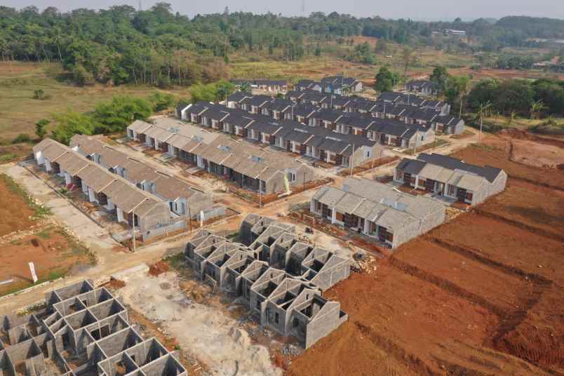 dijual rumah jl rw gembira sukamaju kec