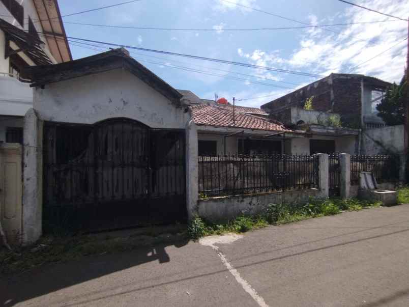 dijual rumah jl saturnus tengah dekat