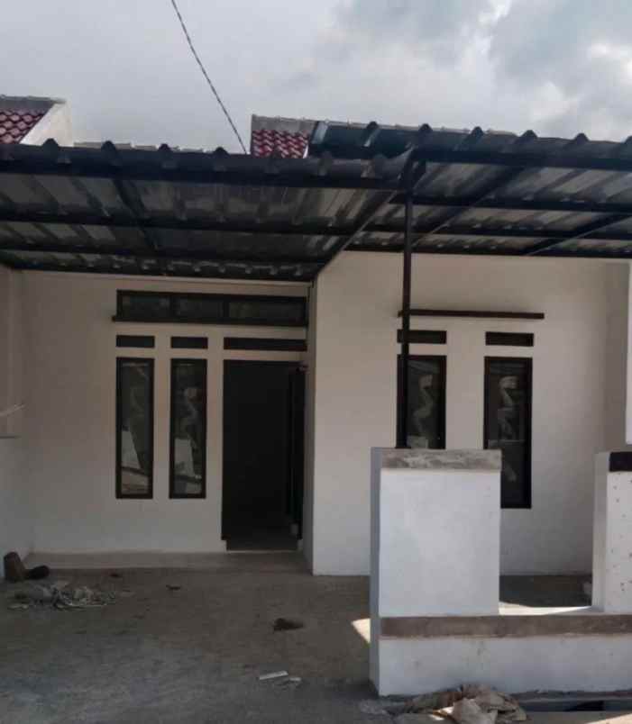 dijual rumah jl tanjung banjaran soreang