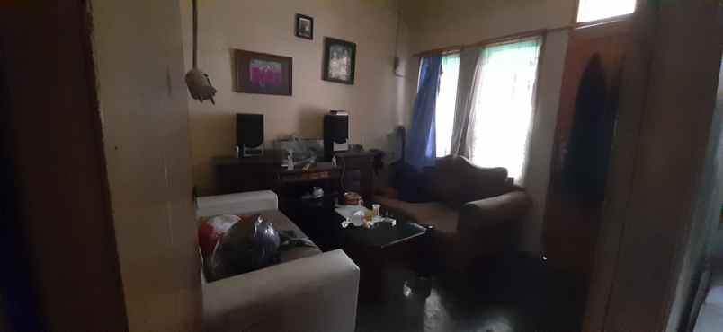 dijual rumah jl tanjungsari antapani