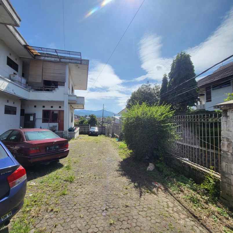 dijual rumah jl tubagus ismail bandung