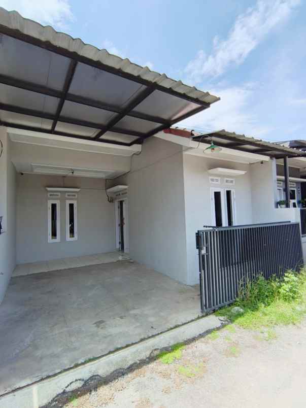 dijual rumah jln bojongmalaka terusan