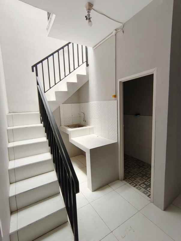 dijual rumah jln bojongmalaka terusan