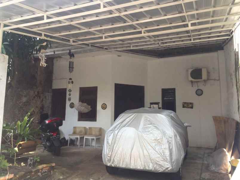 dijual rumah jln lestari indah lebak