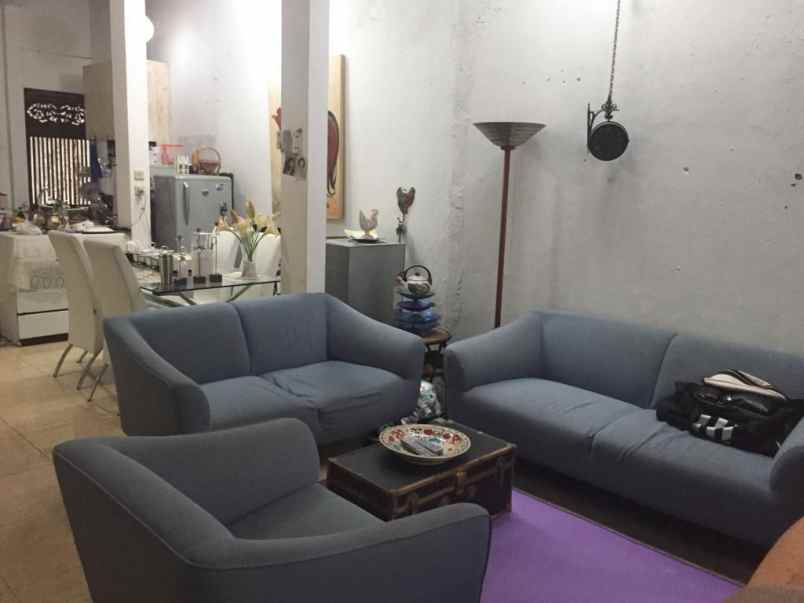 dijual rumah jln lestari indah lebak