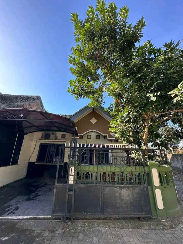 dijual rumah kalasan