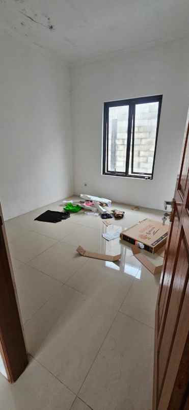 dijual rumah kalimulya cilodong depok