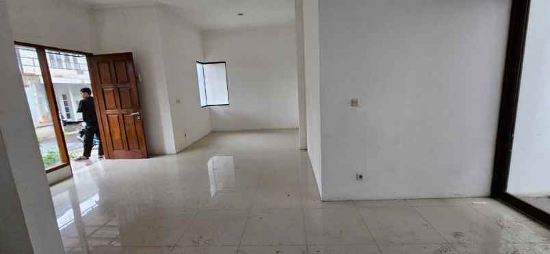 dijual rumah kalimulya cilodong depok