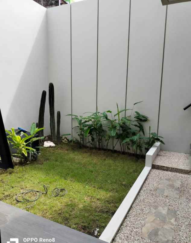 dijual rumah kaliurang km 8