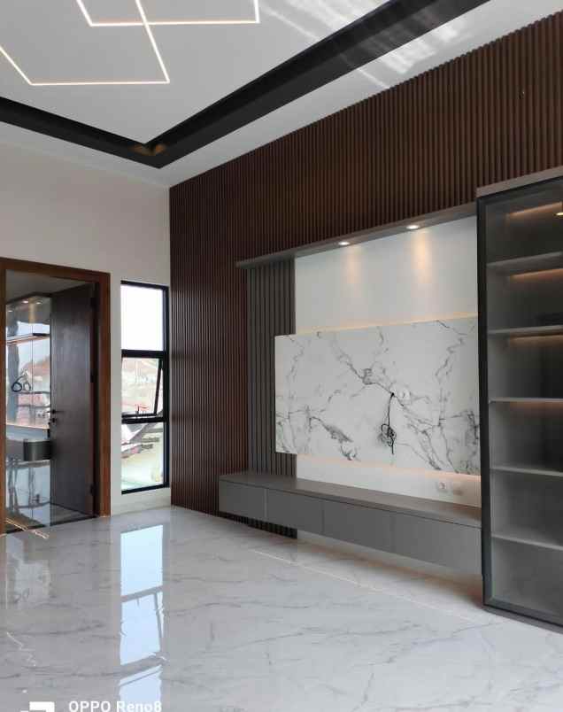 dijual rumah kaliurang km 8