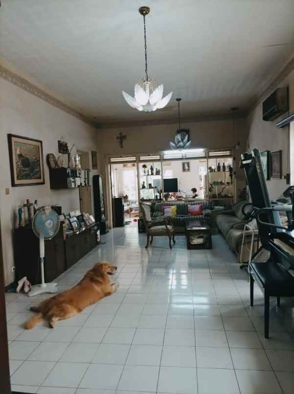 dijual rumah kapuas