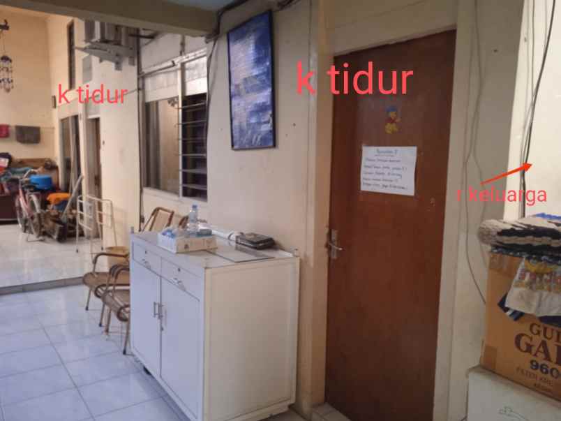 dijual rumah karang empat