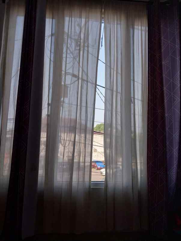 dijual rumah kayu utara matraman