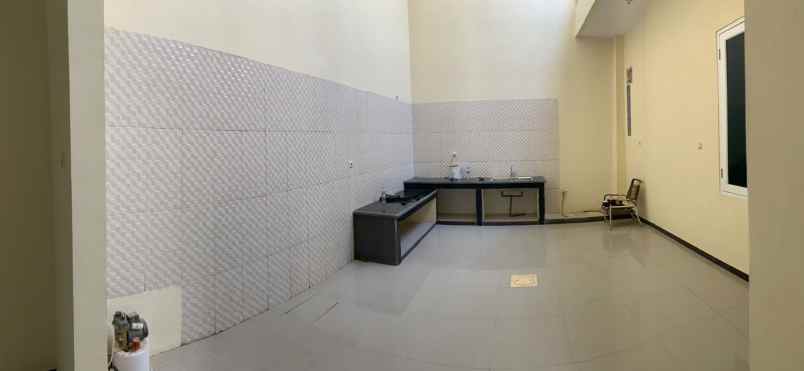 dijual rumah kebonsari