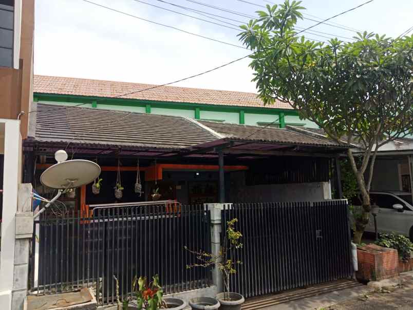 dijual rumah kec ngamprah