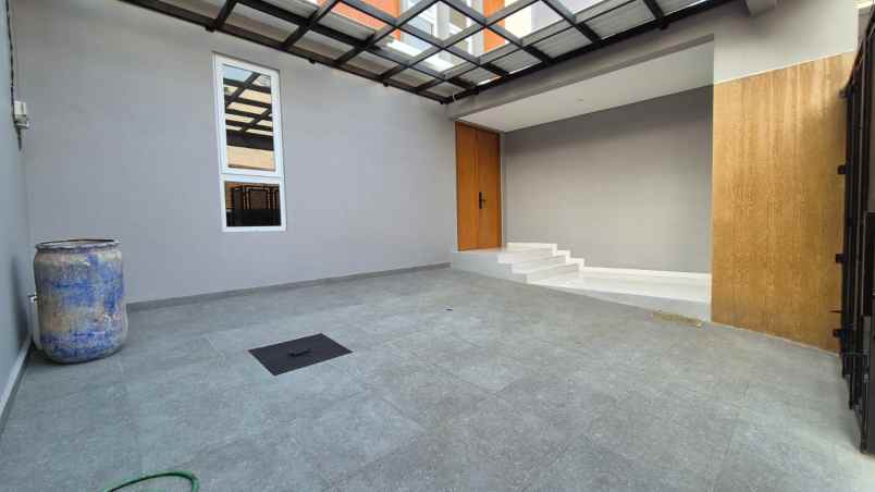 dijual rumah kelapa nias kelapa gading