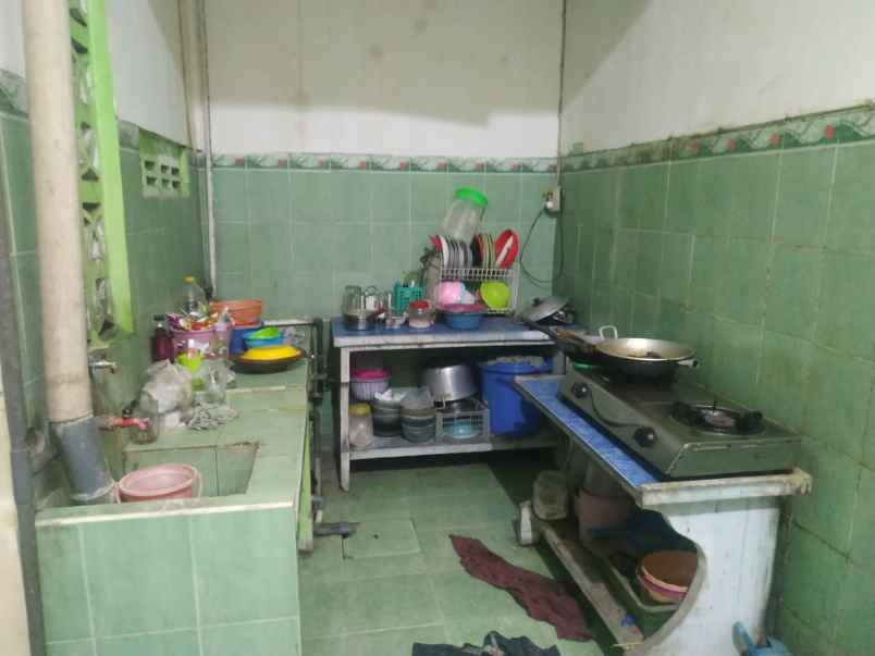 dijual rumah kemlaten