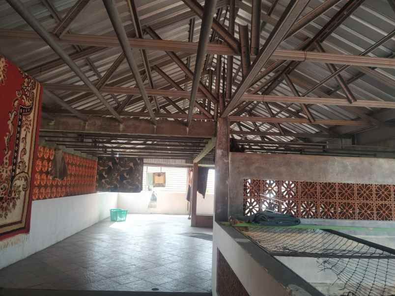 dijual rumah kemlaten