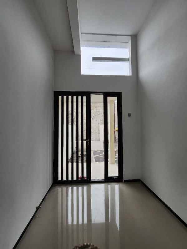 dijual rumah kendung