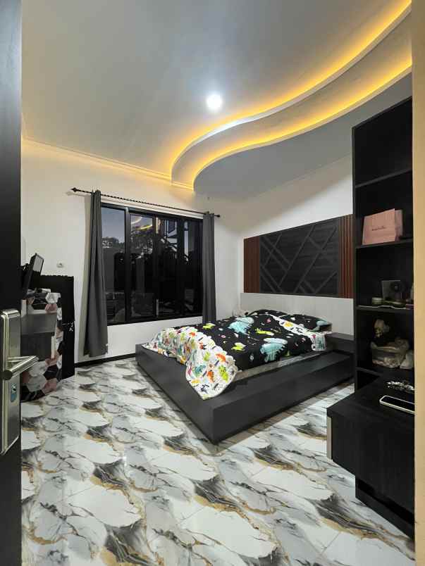 dijual rumah kepuharjo karangploso malang