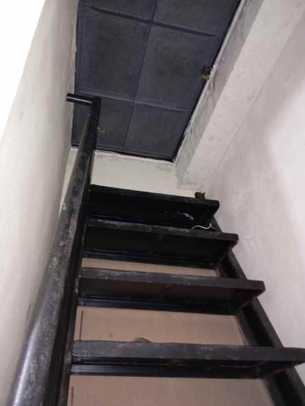 dijual rumah komp beacukai sukapura