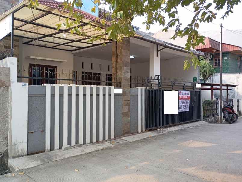 dijual rumah komp beacukai sukapura