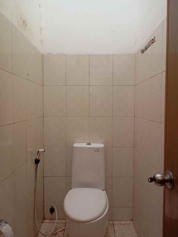 dijual rumah komp beacukai sukapura