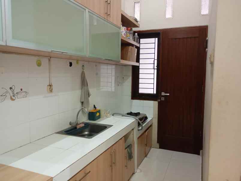 dijual rumah komp beacukai sukapura