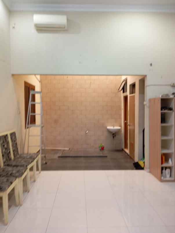 dijual rumah komp beacukai sukapura