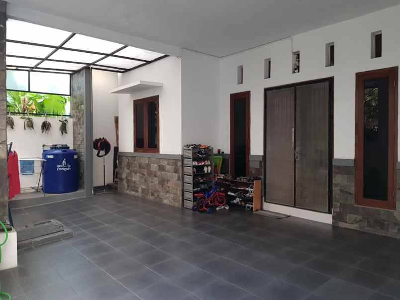 dijual rumah komp beacukai sukapura