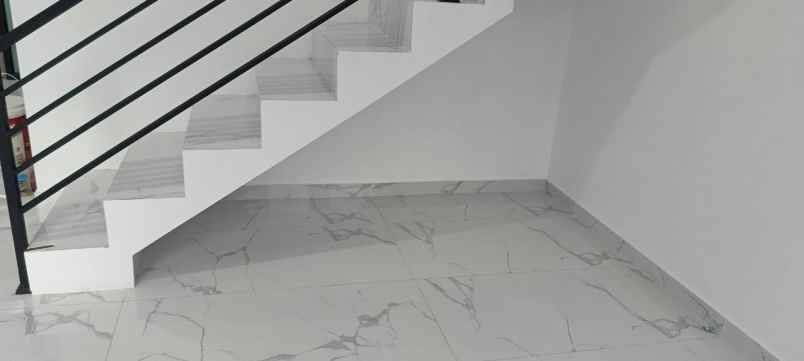 dijual rumah komplek bandung inten