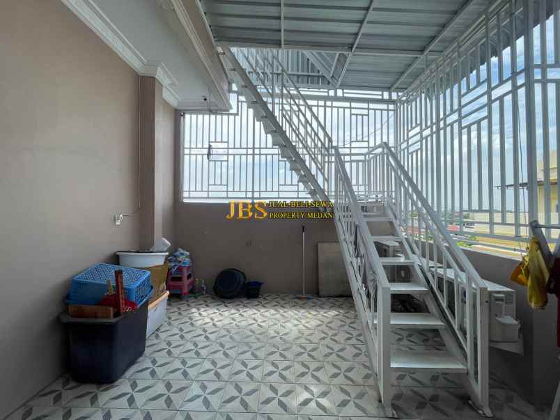 dijual rumah komplek cemara asri jalan