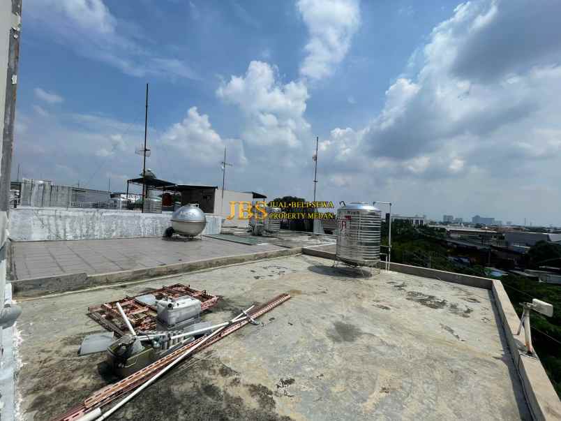 dijual rumah komplek cemara asri jalan