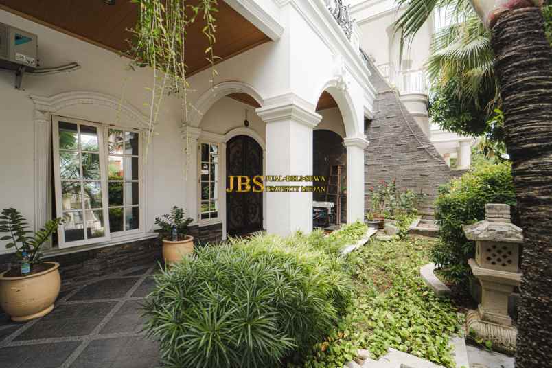 dijual rumah komplek cemara asri jalan