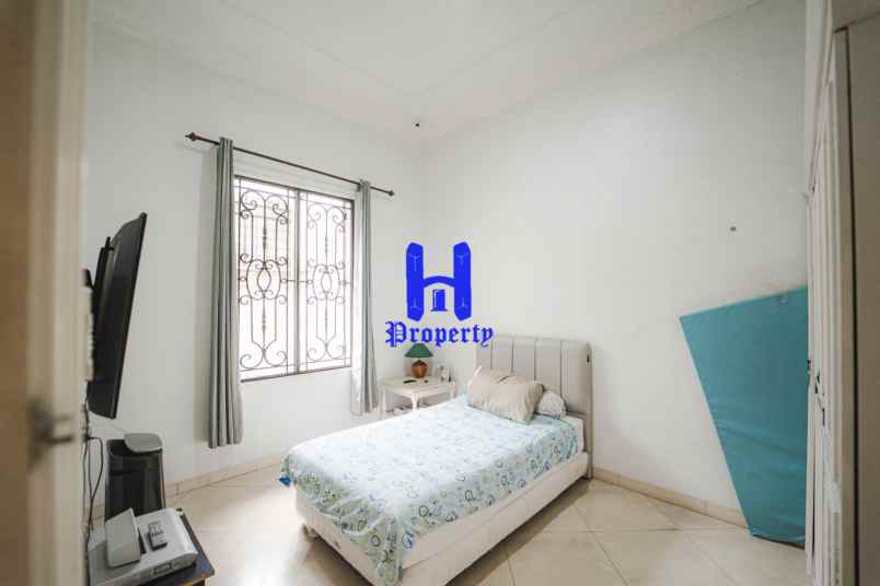 dijual rumah komplek cemara asri jalan