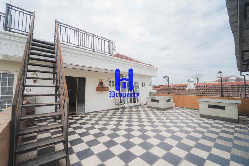 dijual rumah komplek cemara asri jalan